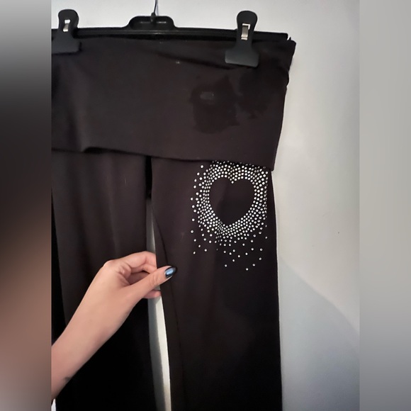 Victoria secret PINK rhinestone yoga pants - Picture 3 of 3